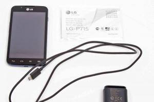 الهاتف الذكي LG Optimus L7 II Dual P715: الخصائص والمراجعات