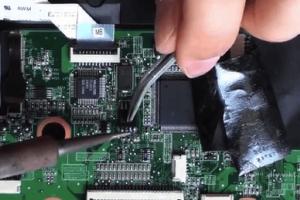 Как восстановить BIOS компьютера и ноутбука, если он слетел